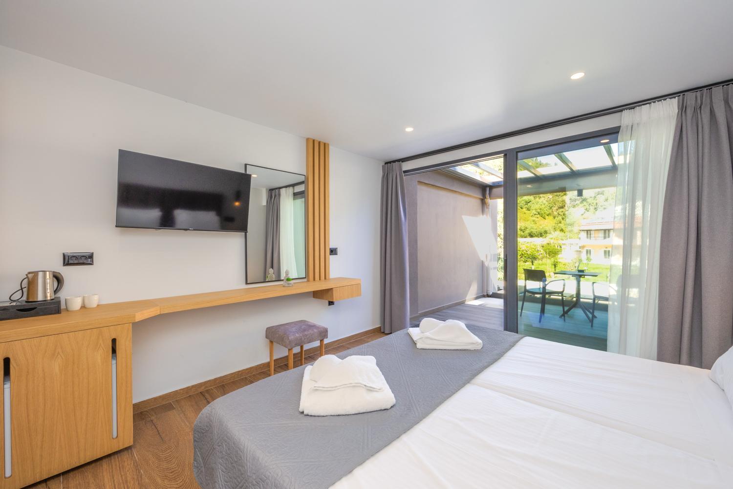Nobile Hotel Agios Gordios  Exterior photo