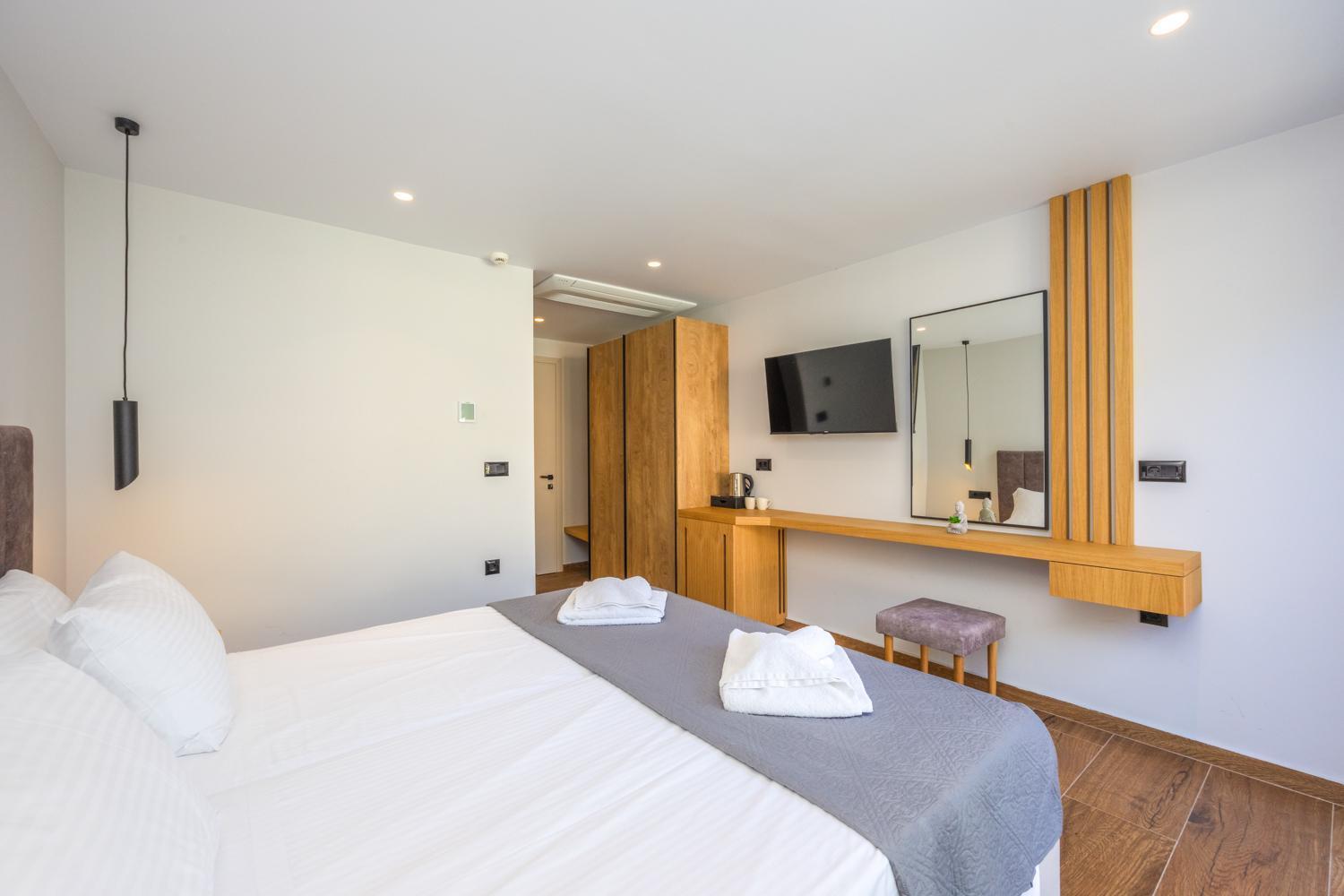 Nobile Hotel Agios Gordios  Exterior photo